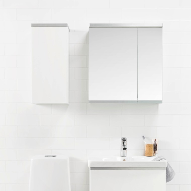 Ifö Vinta Art sienas skapji Ifö Vinta Art sienas skapji